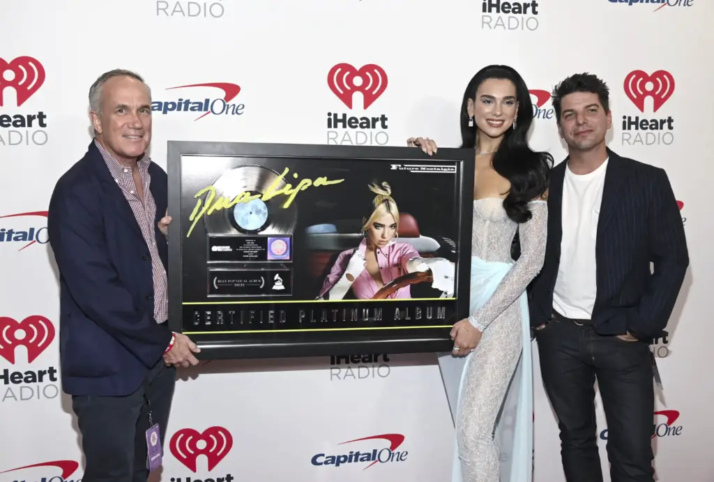 Dua Lipa Receive Certified Platinum Record Award